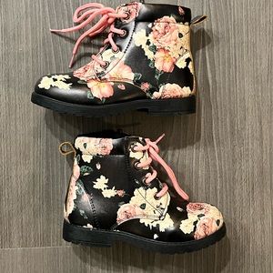 NEW Floral + Black boots